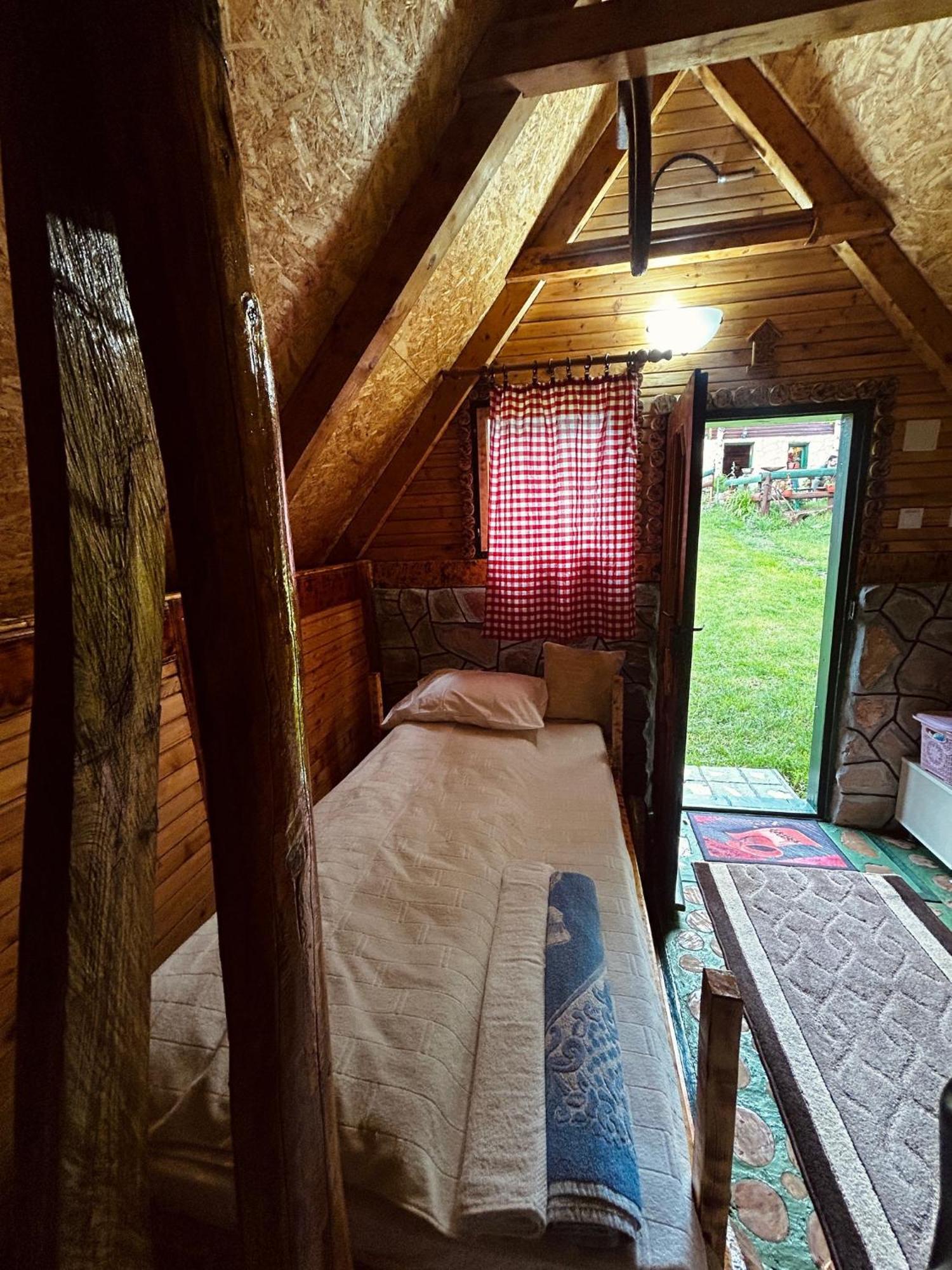 Durmitorska Koliba Sa Kupatilom Villa Žabljak Eksteriør billede